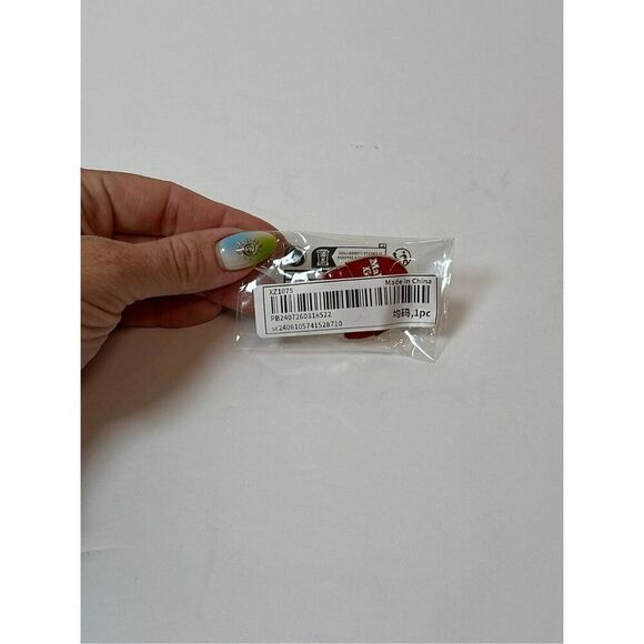 MAGA Make American Great Again Trump Pin - Picture 5 of 7